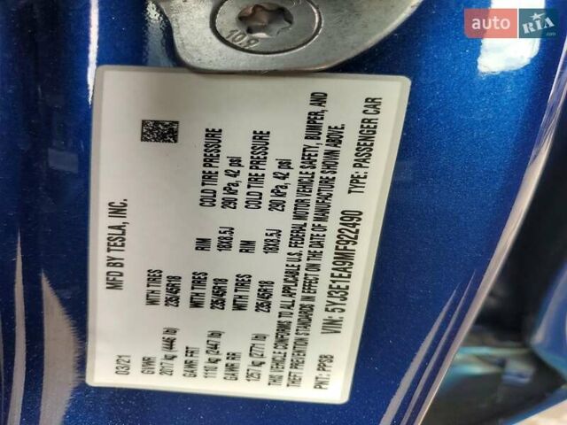 Синий Тесла Модель 3, объемом двигателя 0 л и пробегом 35 тыс. км за 5100 $, фото 11 на Automoto.ua