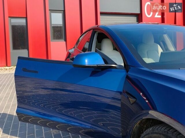 Синий Тесла Модель 3, объемом двигателя 0 л и пробегом 82 тыс. км за 20999 $, фото 9 на Automoto.ua