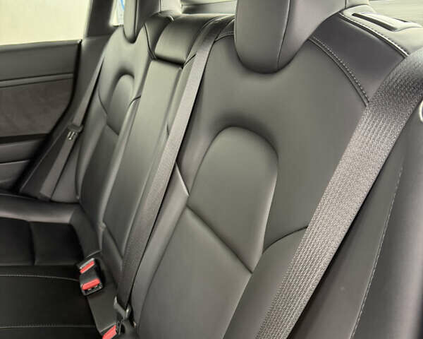 Синий Тесла Модель 3, объемом двигателя 0 л и пробегом 108 тыс. км за 17500 $, фото 7 на Automoto.ua