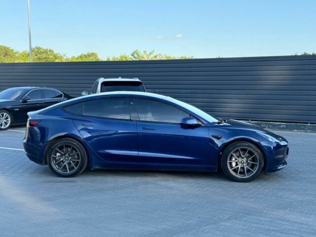 Синий Тесла Модель 3, объемом двигателя 0 л и пробегом 81 тыс. км за 15906 $, фото 2 на Automoto.ua
