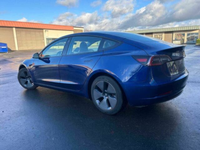 Синій Тесла Модель 3, об'ємом двигуна 0 л та пробігом 12 тис. км за 9000 $, фото 3 на Automoto.ua