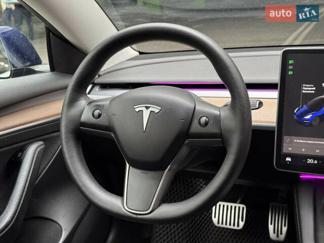 Синий Тесла Модель 3, объемом двигателя 0 л и пробегом 37 тыс. км за 22000 $, фото 16 на Automoto.ua