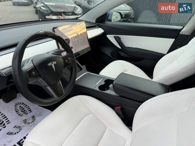 Синий Тесла Модель 3, объемом двигателя 0 л и пробегом 143 тыс. км за 13500 $, фото 17 на Automoto.ua