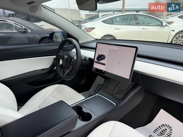 Синий Тесла Модель 3, объемом двигателя 0 л и пробегом 143 тыс. км за 13500 $, фото 11 на Automoto.ua