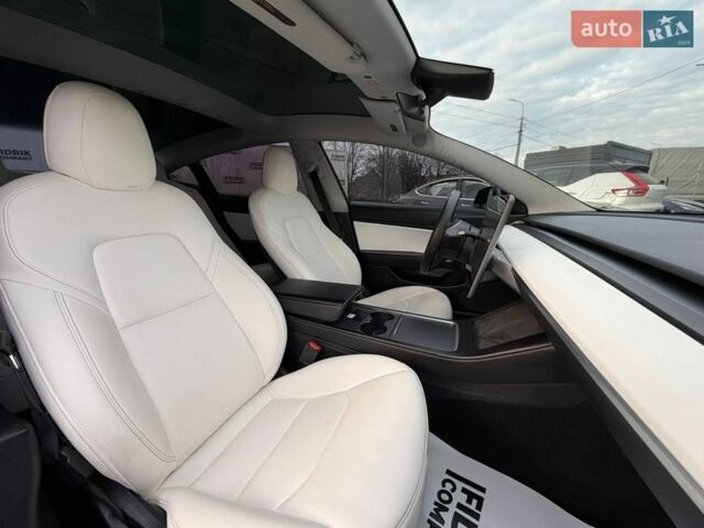 Синий Тесла Модель 3, объемом двигателя 0 л и пробегом 143 тыс. км за 13500 $, фото 9 на Automoto.ua
