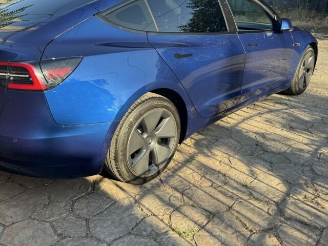 Синий Тесла Модель 3, объемом двигателя 0 л и пробегом 24 тыс. км за 22000 $, фото 2 на Automoto.ua