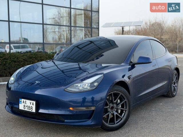 Синий Тесла Модель 3, объемом двигателя 0 л и пробегом 107 тыс. км за 19000 $, фото 21 на Automoto.ua