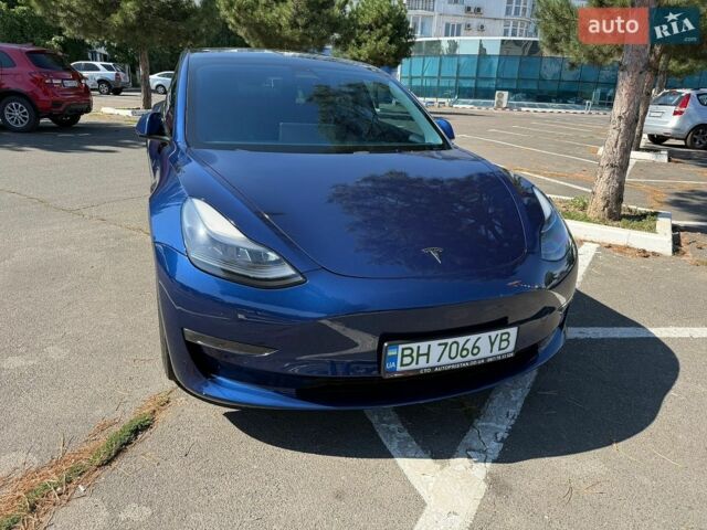 Синий Тесла Модель 3, объемом двигателя 0 л и пробегом 88 тыс. км за 17500 $, фото 3 на Automoto.ua