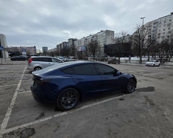 Синий Тесла Модель 3, объемом двигателя 0 л и пробегом 128 тыс. км за 21100 $, фото 13 на Automoto.ua