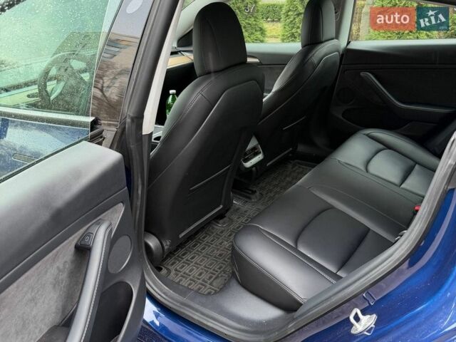 Синий Тесла Модель 3, объемом двигателя 0 л и пробегом 36 тыс. км за 21500 $, фото 5 на Automoto.ua