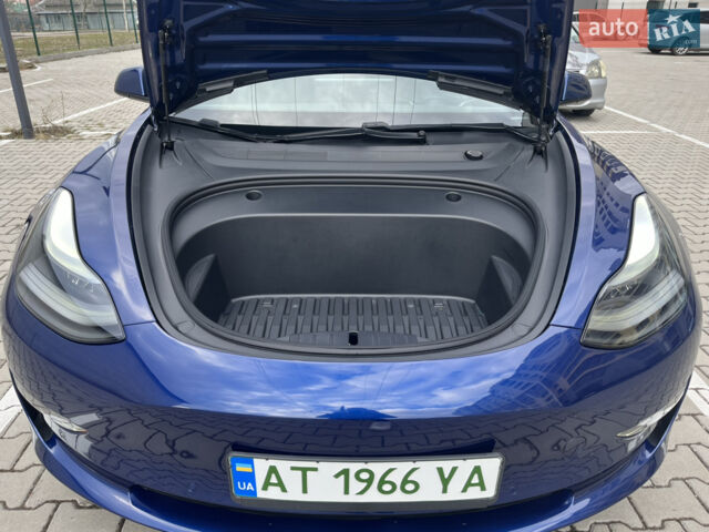 Синій Тесла Модель 3, об'ємом двигуна 0 л та пробігом 72 тис. км за 27200 $, фото 14 на Automoto.ua