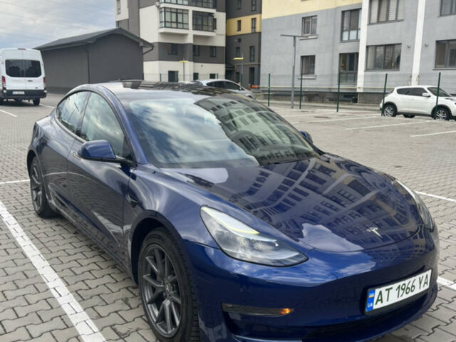 Синій Тесла Модель 3, об'ємом двигуна 0 л та пробігом 72 тис. км за 27200 $, фото 10 на Automoto.ua