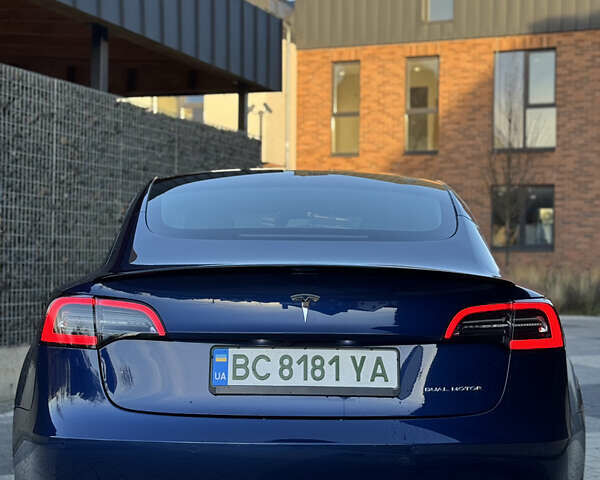 Синій Тесла Модель 3, об'ємом двигуна 0 л та пробігом 32 тис. км за 23000 $, фото 4 на Automoto.ua