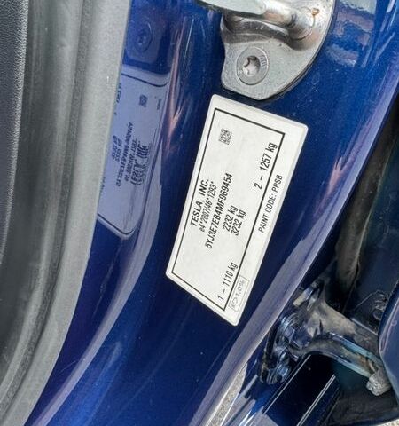 Синій Тесла Модель 3, об'ємом двигуна 0 л та пробігом 79 тис. км за 21800 $, фото 62 на Automoto.ua