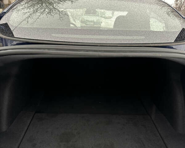 Синий Тесла Модель 3, объемом двигателя 0 л и пробегом 117 тыс. км за 16499 $, фото 14 на Automoto.ua