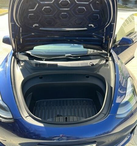 Синий Тесла Модель 3, объемом двигателя 0 л и пробегом 173 тыс. км за 17999 $, фото 34 на Automoto.ua