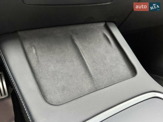 Синій Тесла Модель 3, об'ємом двигуна 0 л та пробігом 106 тис. км за 22000 $, фото 12 на Automoto.ua