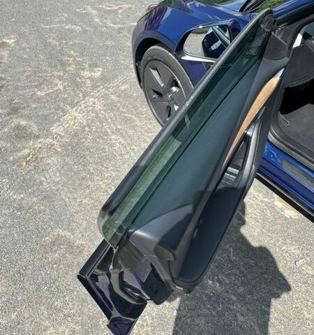 Синій Тесла Модель 3, об'ємом двигуна 0 л та пробігом 79 тис. км за 21800 $, фото 71 на Automoto.ua