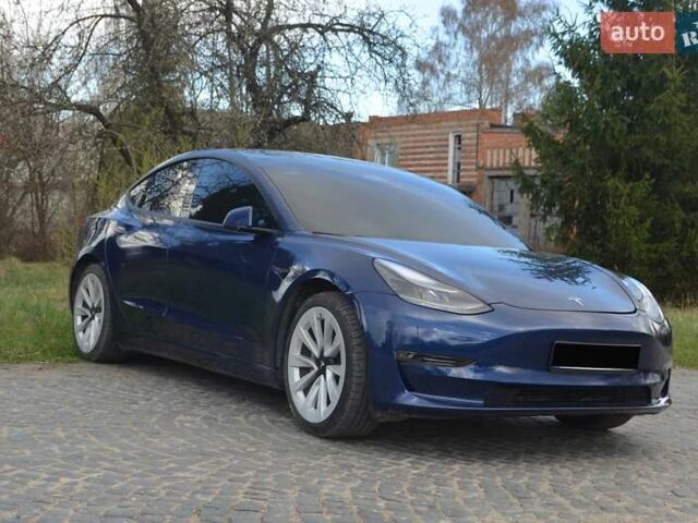 Синій Тесла Модель 3, об'ємом двигуна 0 л та пробігом 130 тис. км за 16700 $, фото 5 на Automoto.ua