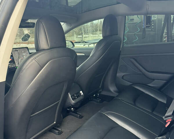 Синий Тесла Модель 3, объемом двигателя 0 л и пробегом 50 тыс. км за 17800 $, фото 15 на Automoto.ua