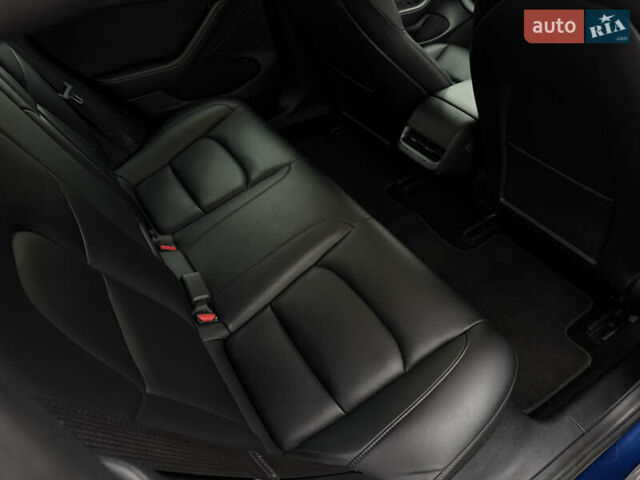 Тесла Модель 3 2021 в Киеве на Automoto.ua Синий Тесла Модель 3, объемом двигателя 0 л и пробегом 62 тыс. км за 22400 $, фото 30 на Automoto.ua