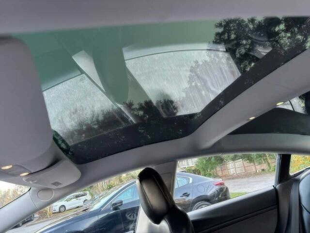 Синий Тесла Модель 3, объемом двигателя 0 л и пробегом 20 тыс. км за 14000 $, фото 12 на Automoto.ua