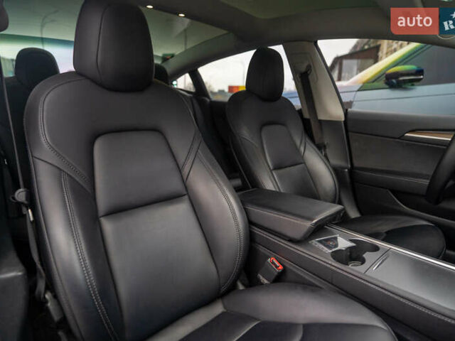 Синий Тесла Модель 3, объемом двигателя 0 л и пробегом 103 тыс. км за 20900 $, фото 24 на Automoto.ua