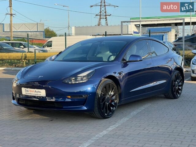 Синій Тесла Модель 3, об'ємом двигуна 0 л та пробігом 64 тис. км за 22800 $, фото 2 на Automoto.ua