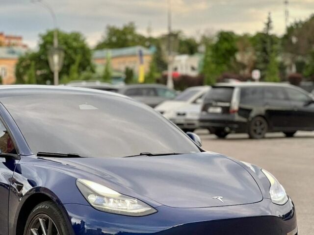 Синий Тесла Модель 3, объемом двигателя 0 л и пробегом 99 тыс. км за 17350 $, фото 20 на Automoto.ua