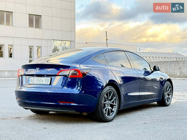 Синий Тесла Модель 3, объемом двигателя 0 л и пробегом 76 тыс. км за 19500 $, фото 9 на Automoto.ua