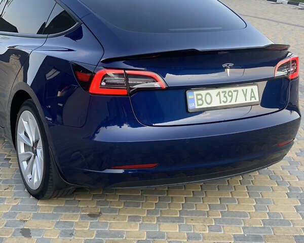 Синій Тесла Модель 3, об'ємом двигуна 0 л та пробігом 81 тис. км за 24999 $, фото 10 на Automoto.ua