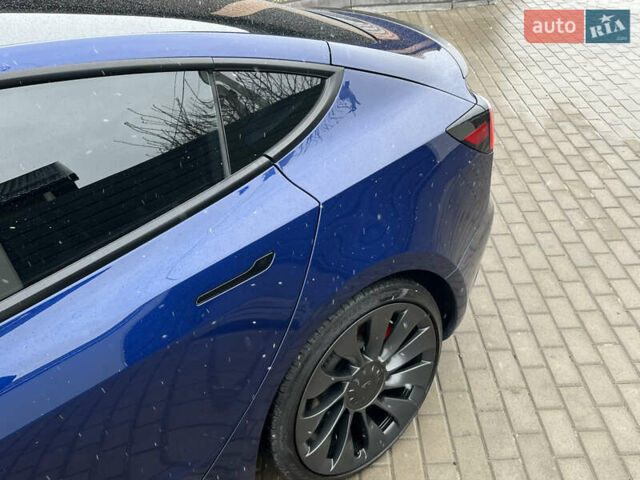 Синій Тесла Модель 3, об'ємом двигуна 0 л та пробігом 40 тис. км за 23200 $, фото 13 на Automoto.ua