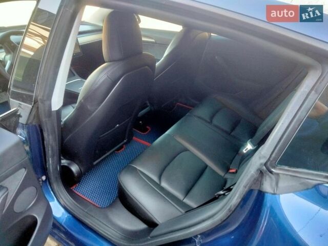 Синий Тесла Модель 3, объемом двигателя 0 л и пробегом 69 тыс. км за 17800 $, фото 10 на Automoto.ua