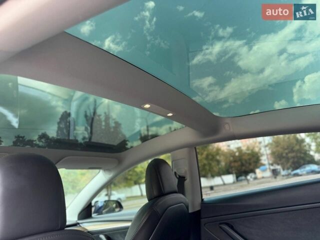 Синий Тесла Модель 3, объемом двигателя 0 л и пробегом 129 тыс. км за 21000 $, фото 38 на Automoto.ua