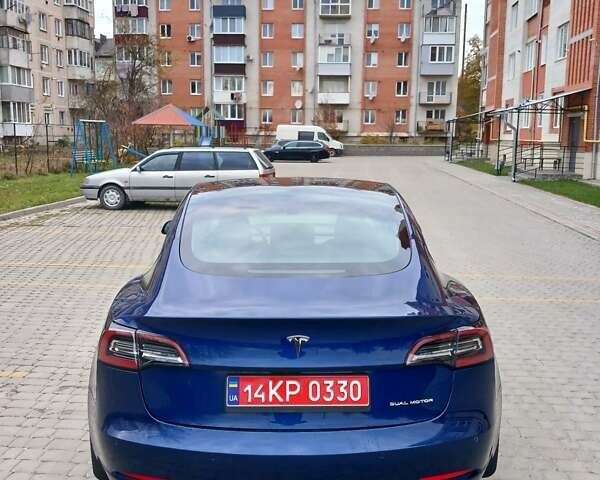 Синий Тесла Модель 3, объемом двигателя 0 л и пробегом 93 тыс. км за 18500 $, фото 3 на Automoto.ua