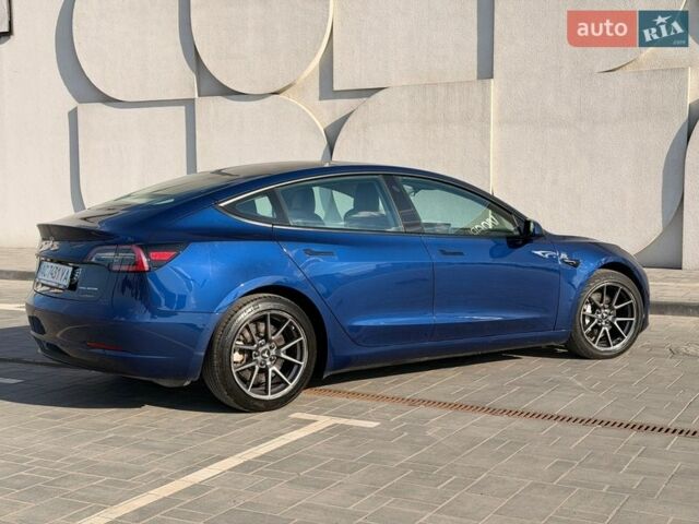 Синій Тесла Модель 3, об'ємом двигуна 0 л та пробігом 123 тис. км за 18800 $, фото 1 на Automoto.ua