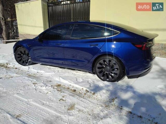 Синий Тесла Модель 3, объемом двигателя 0 л и пробегом 36 тыс. км за 25300 $, фото 3 на Automoto.ua
