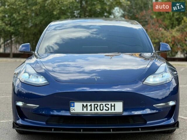 Синий Тесла Модель 3, объемом двигателя 0 л и пробегом 129 тыс. км за 21000 $, фото 18 на Automoto.ua