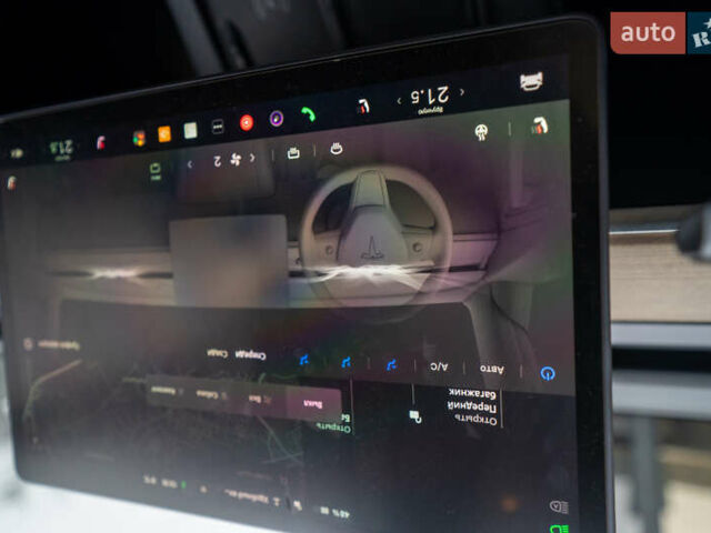 Синий Тесла Модель 3, объемом двигателя 0 л и пробегом 103 тыс. км за 20900 $, фото 26 на Automoto.ua