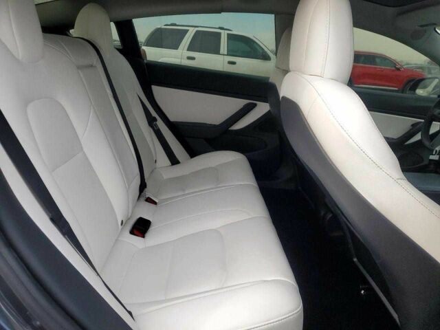 Синий Тесла Модель 3, объемом двигателя 0 л и пробегом 84 тыс. км за 4900 $, фото 9 на Automoto.ua