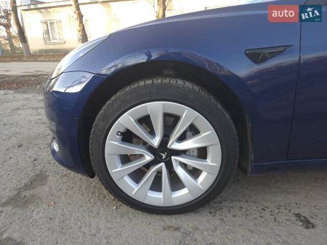 Синий Тесла Модель 3, объемом двигателя 0 л и пробегом 64 тыс. км за 24600 $, фото 21 на Automoto.ua