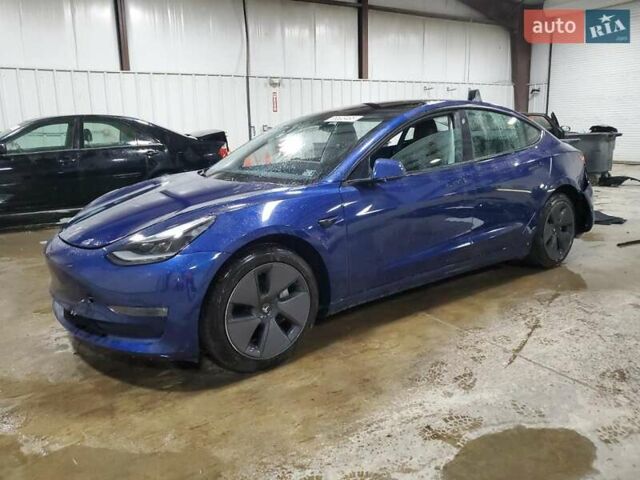 Синий Тесла Модель 3, объемом двигателя 0 л и пробегом 60 тыс. км за 15000 $, фото 4 на Automoto.ua