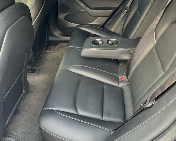 Синій Тесла Модель 3, об'ємом двигуна 0 л та пробігом 102 тис. км за 27500 $, фото 8 на Automoto.ua