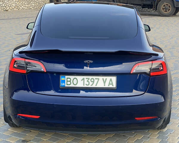 Синій Тесла Модель 3, об'ємом двигуна 0 л та пробігом 81 тис. км за 24999 $, фото 9 на Automoto.ua