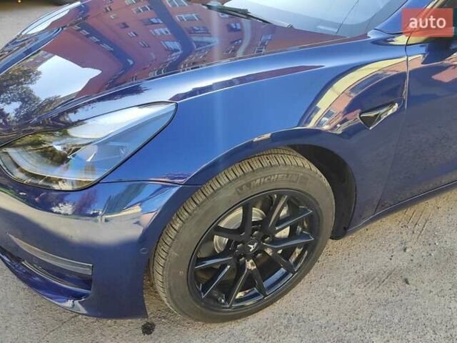 Синий Тесла Модель 3, объемом двигателя 0 л и пробегом 27 тыс. км за 23999 $, фото 12 на Automoto.ua