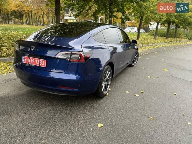 Тесла Модель 3 2022 у Умани на Automoto.ua Синій Тесла Модель 3, об'ємом двигуна 0 л та пробігом 53 тис. км за 19700 $, фото 17 на Automoto.ua