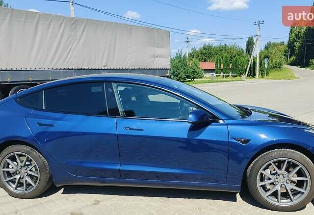 Синій Тесла Модель 3, об'ємом двигуна 0 л та пробігом 25 тис. км за 24999 $, фото 10 на Automoto.ua
