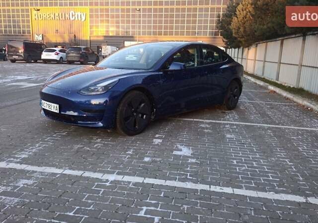 Синій Тесла Модель 3, об'ємом двигуна 0 л та пробігом 13 тис. км за 23999 $, фото 2 на Automoto.ua