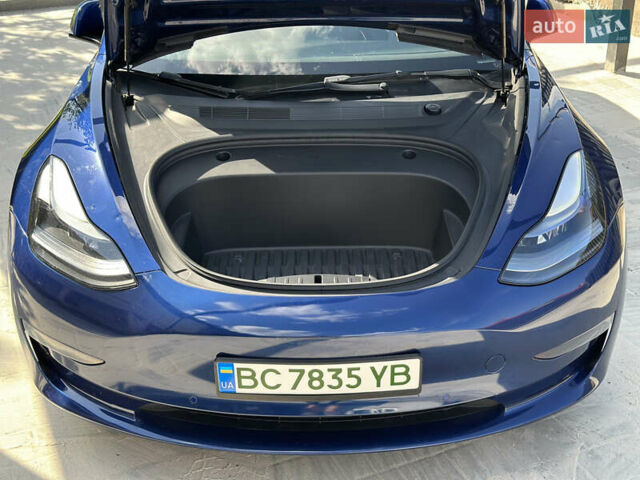 Синій Тесла Модель 3, об'ємом двигуна 0 л та пробігом 123 тис. км за 15600 $, фото 7 на Automoto.ua
