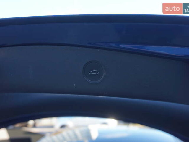 Синий Тесла Модель 3, объемом двигателя 0 л и пробегом 58 тыс. км за 22900 $, фото 36 на Automoto.ua